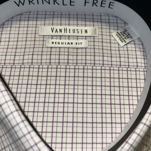 HOST PICK - Van Heusen Wrinkle Free Men’s Button up - Picture 6 of 10